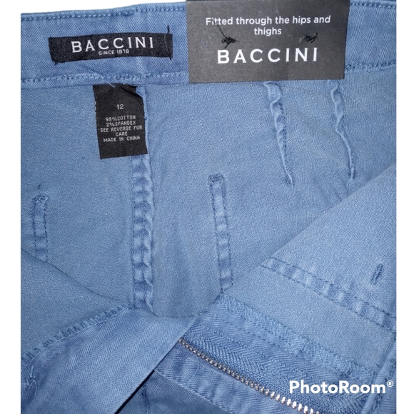 Baccini Jean Capri, mid-rise, fitted hips/thighs. Size 12 L - Picture 2 of 4